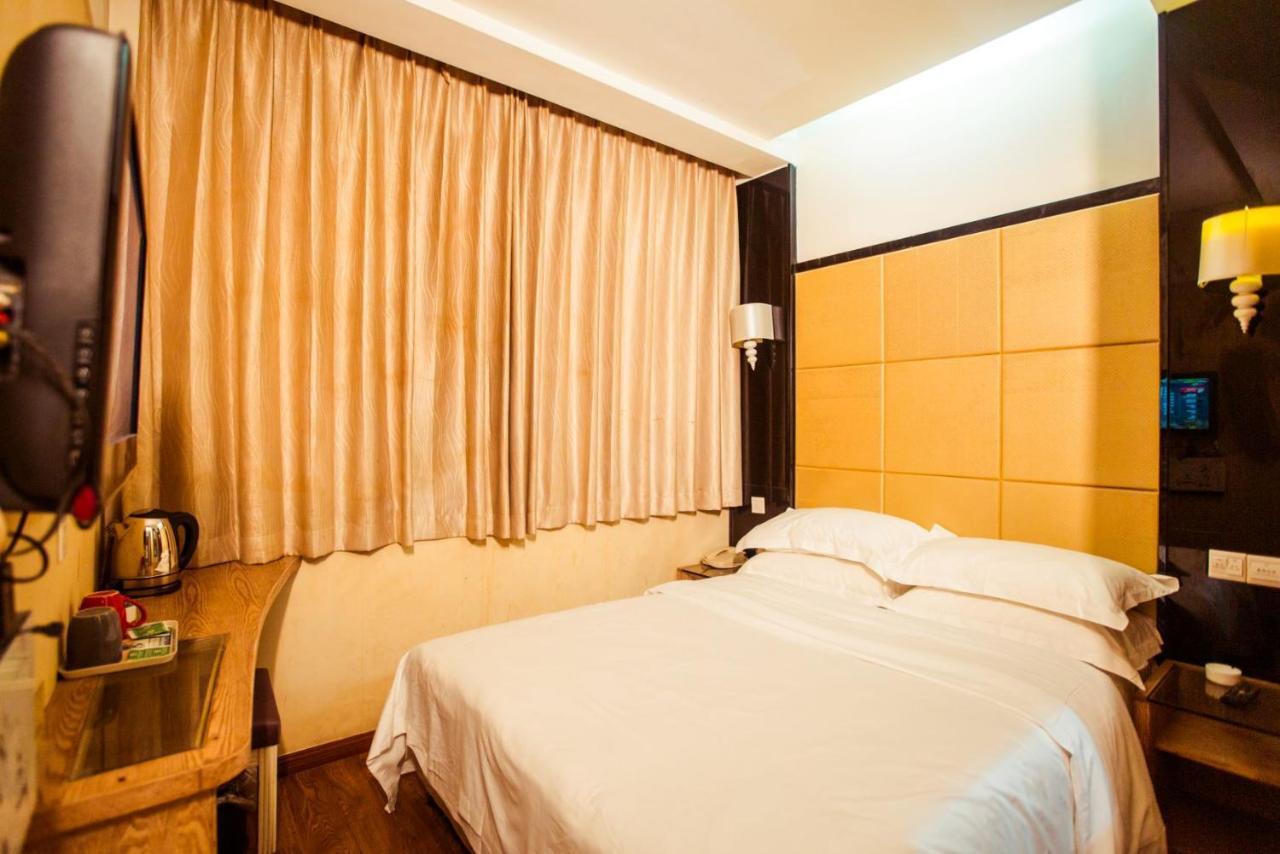 Wuyue Qianmen Hotel Jiaxing Exteriör bild