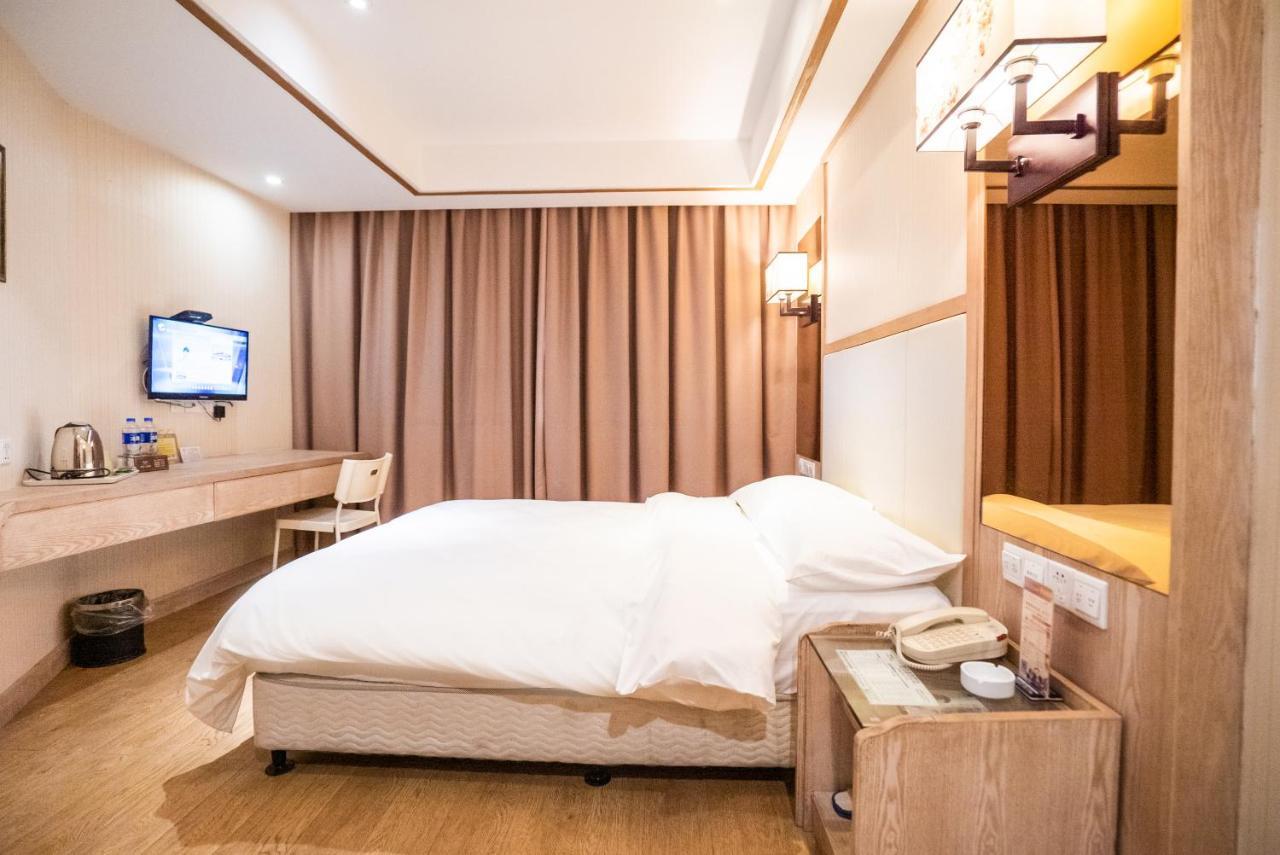 Wuyue Qianmen Hotel Jiaxing Exteriör bild