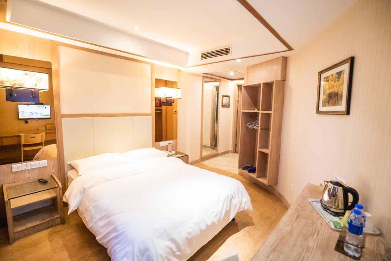 Wuyue Qianmen Hotel Jiaxing Exteriör bild